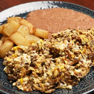 Machacado Plate